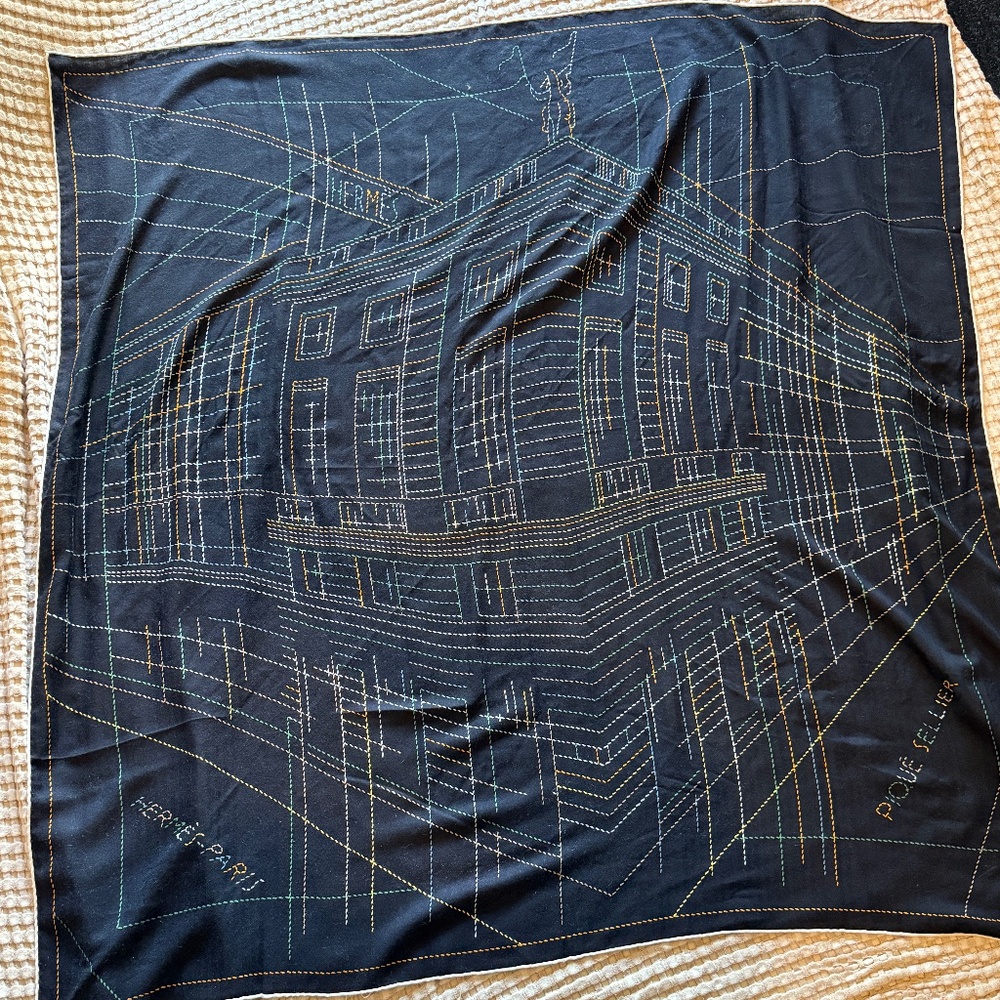Hermès Pique Sellier Cashmere Shawl 140cm - Good Condition
